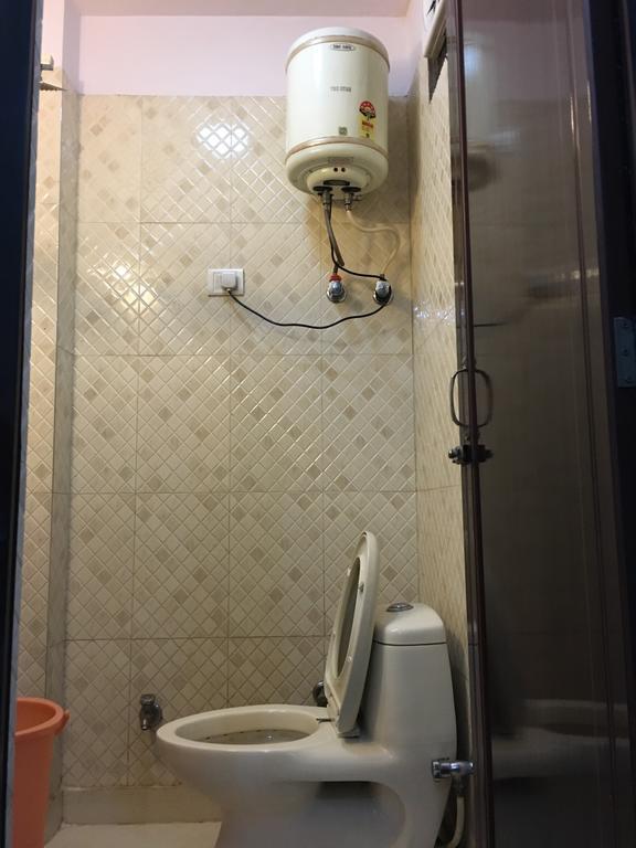 Hotel Vintage Inn Нью-Дели Экстерьер фото